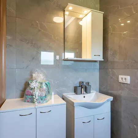 Pet Friendly In With Wifi * Пула