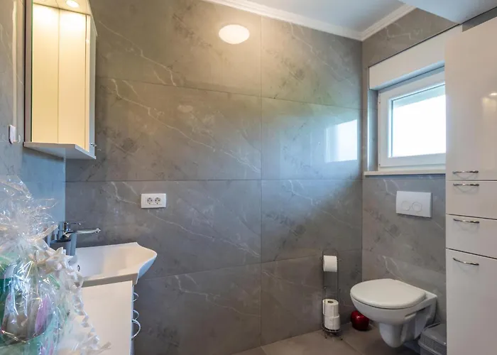 Pet Friendly In With Wifi * 普拉