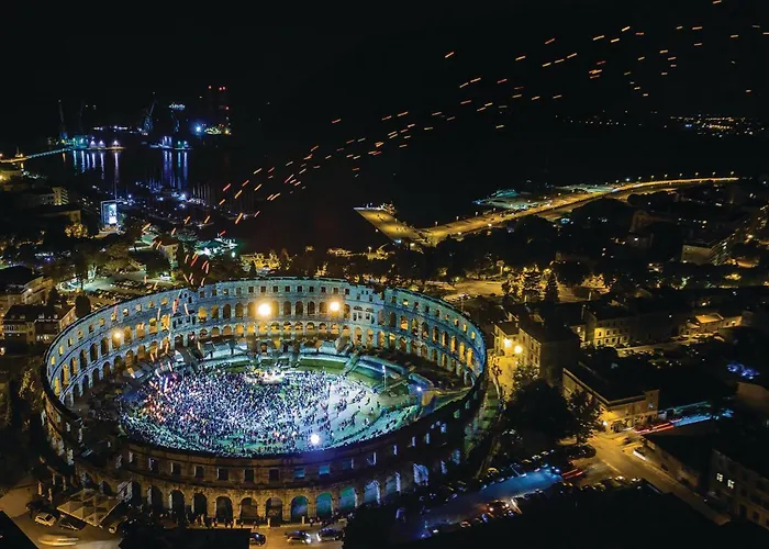 Pet Friendly In With Wifi 度假居 *