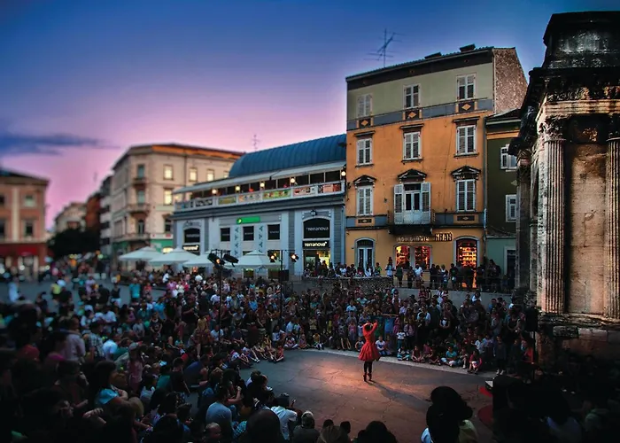 別荘 Pet Friendly In With Wifi *